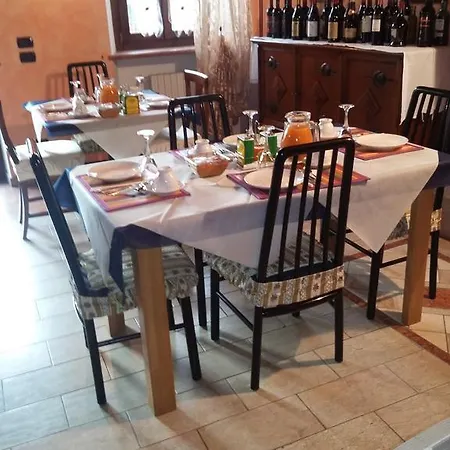 Oda ve Kahvaltı La Carbonara 6 Bardolino