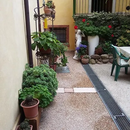 La Carbonara 6 Bed & Breakfast Bardolino