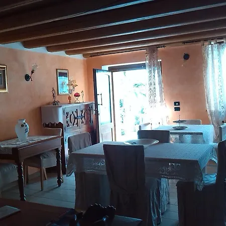 La Carbonara 6 Bed & Breakfast Bardolino