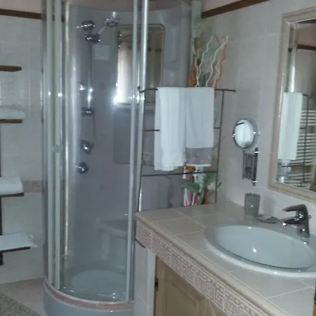 La Carbonara 6 Bed & Breakfast
